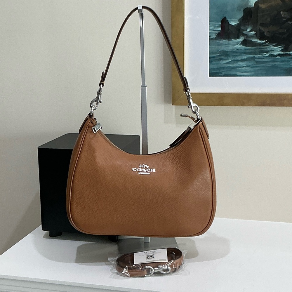 Coach Tan Leather Shoulder Bag PRICE FIRM